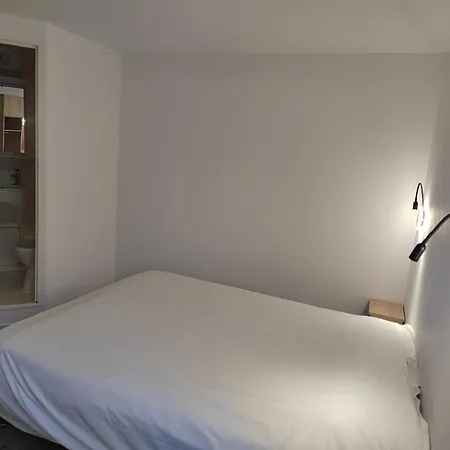 Hotel Fasthotel Paris Ouest Bouafle