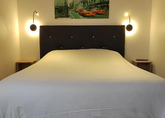 Fasthotel Paris Ouest 2* Bouafle