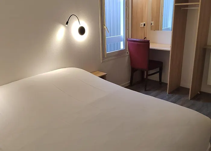 Fasthotel Paris Ouest Hotel Bouafle